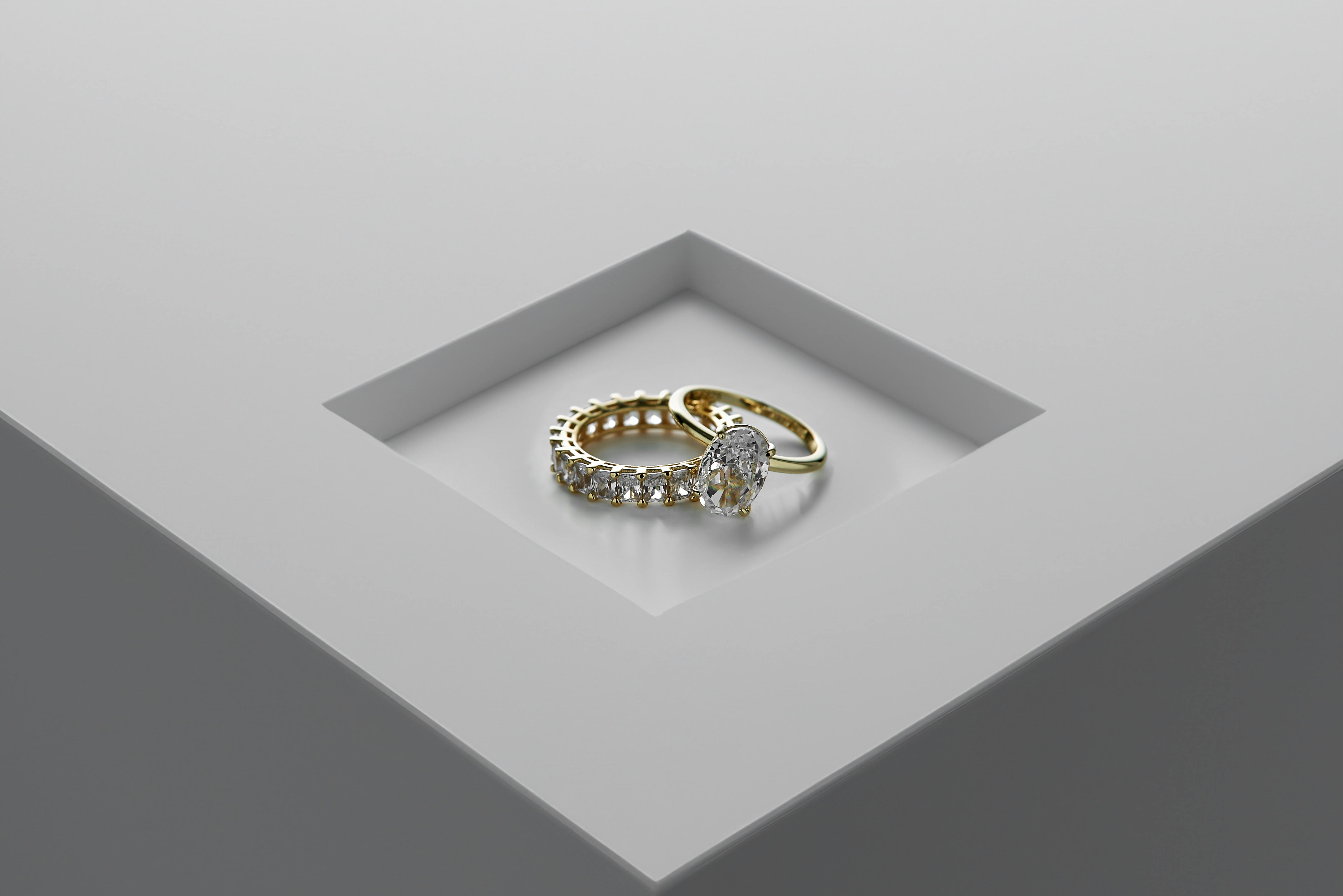 Engagement ring buy now pay later for Elegant Brides Seeking Affordable Luxury and Timeless Style